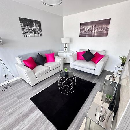 That'S Amore House In Sandbach Free Parking Екстер'єр фото